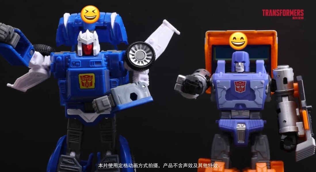 WATCH! Transformers Masters   Official Transformers Stop Motion Video  (26 of 51)